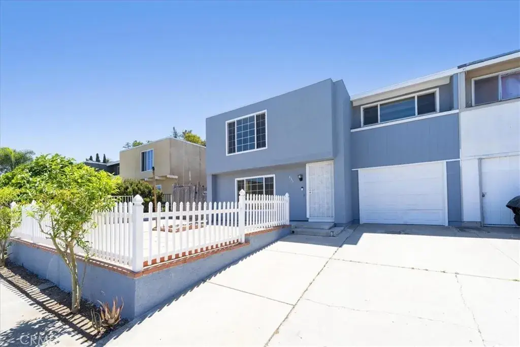 835 Raintree Place, Vista, CA 92084 - #1