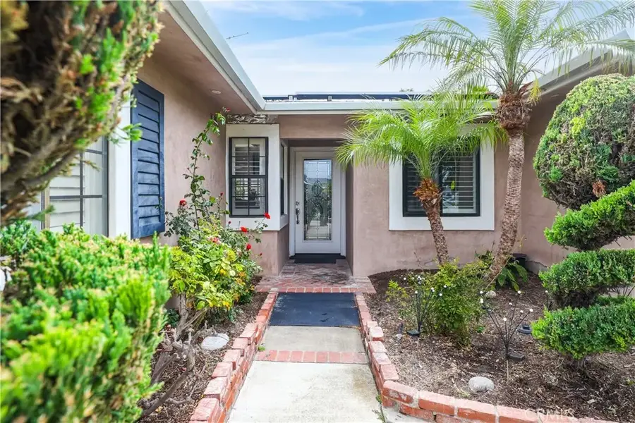 14622 Zane, Huntington Beach, CA 92647 - #3
