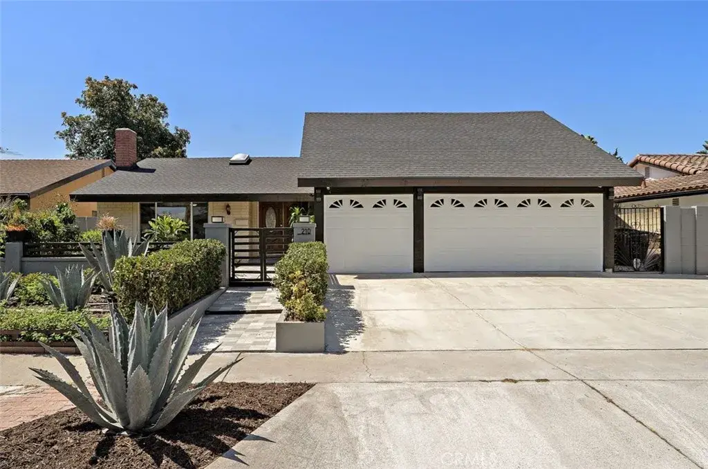 210 W Alton Avenue, Santa Ana, CA 92707 - #1