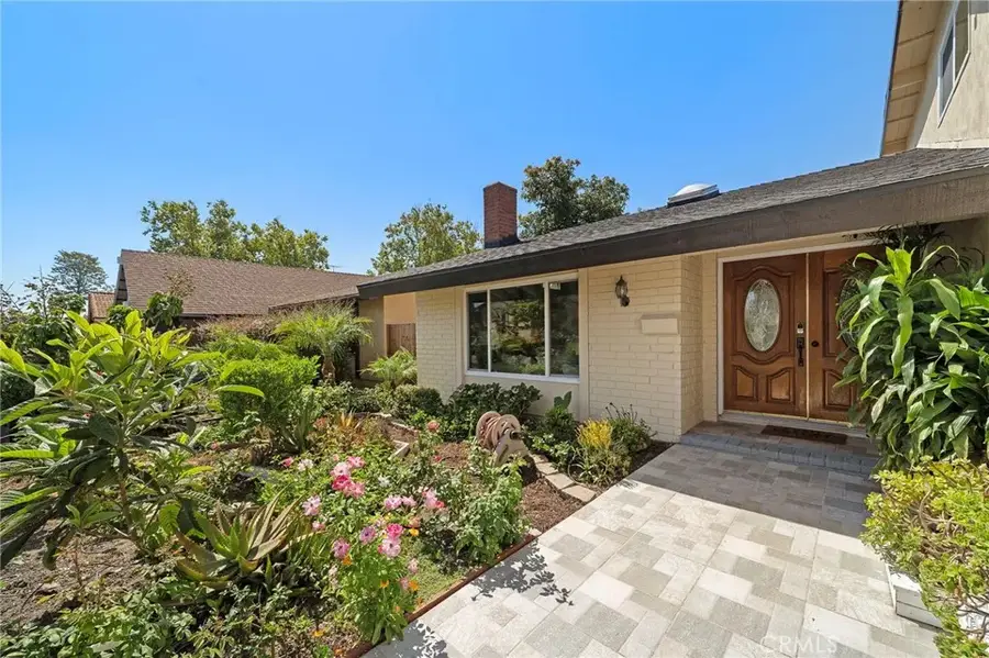 210 W Alton Avenue, Santa Ana, CA 92707 - #2