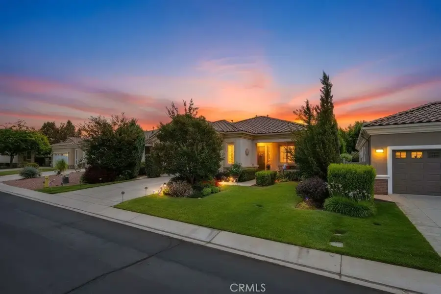 913 Avenal, Beaumont, CA 92223 - #3
