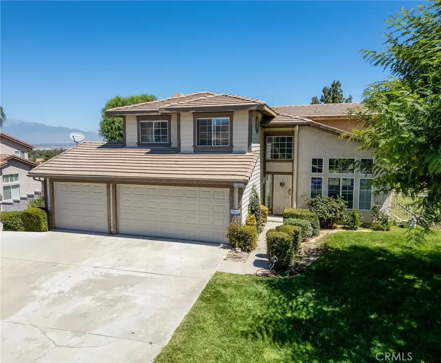 22800 Raven Way, Grand Terrace, CA 92313 - #3