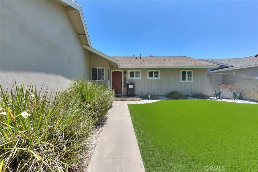 1342 W Southgate, Fullerton, CA 92833 - #3