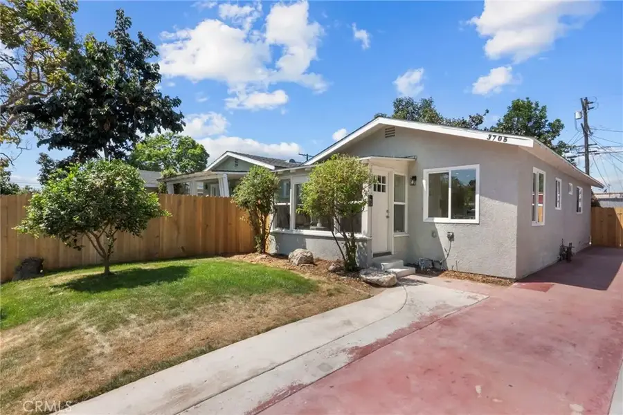 3705 S St Andrews, Los Angeles, CA 90018 - #2