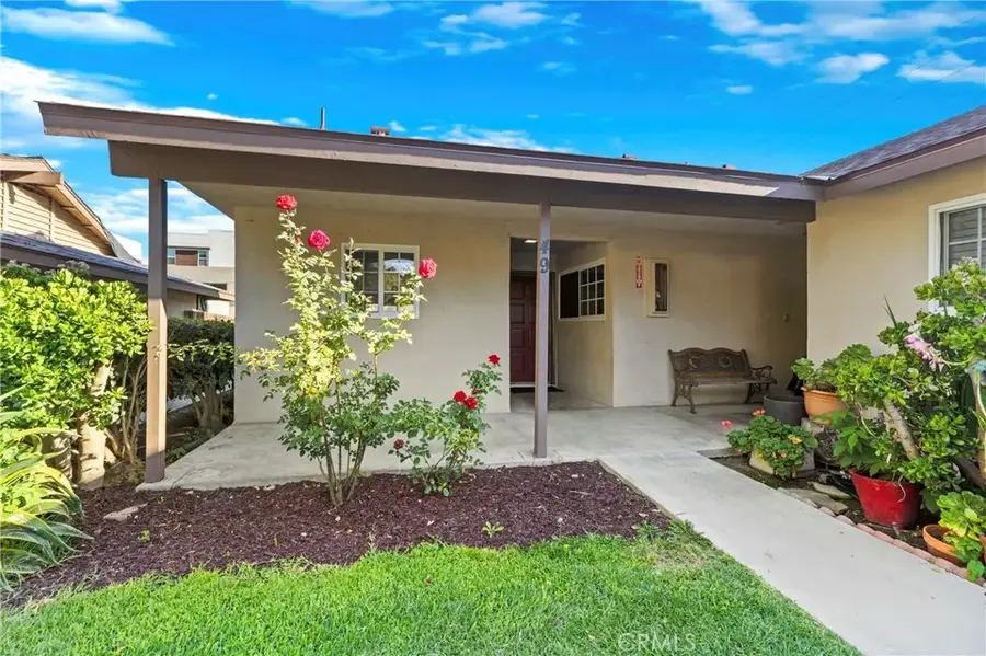521 S Lyon #49, Santa Ana, CA 92701 - #2