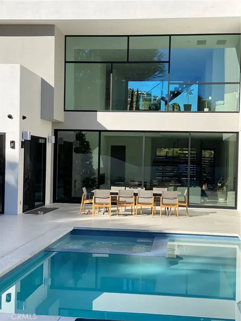 931 Kenfield, Los Angeles, CA 90049 - #2