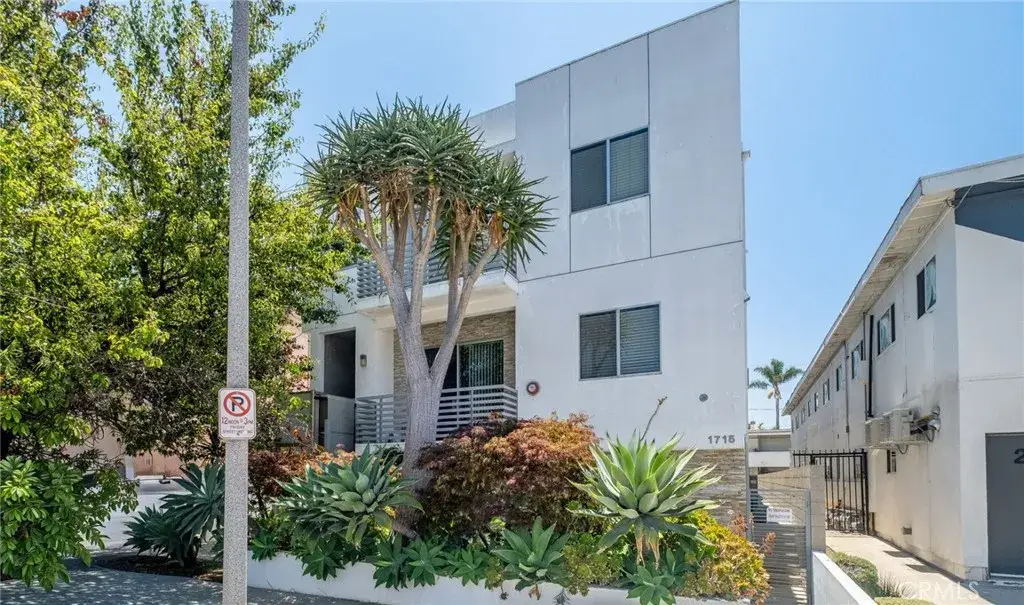 1715 Armacost Avenue #2, Los Angeles, CA 90025 - #1