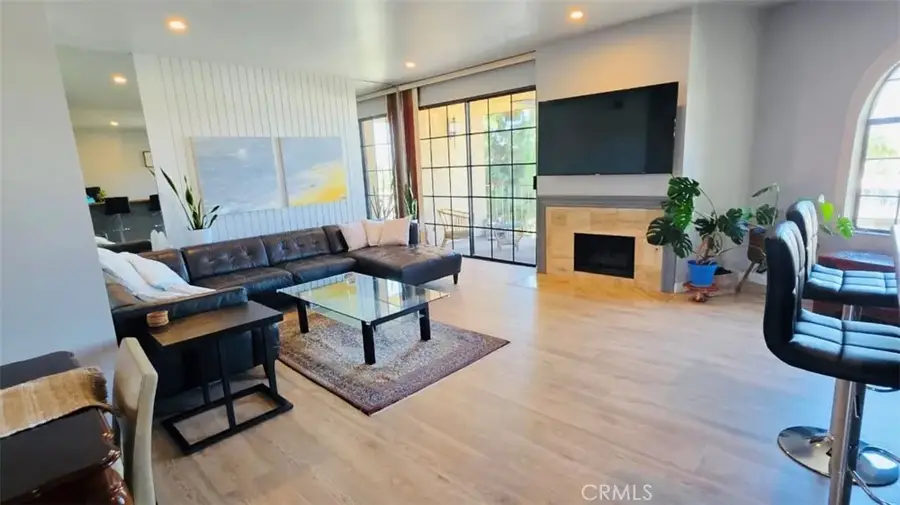 18600 Clark Street #306, Tarzana, CA 91356 - #2