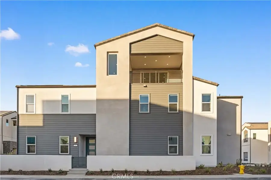 141 Sawbuck, Irvine, CA 92618 - #3