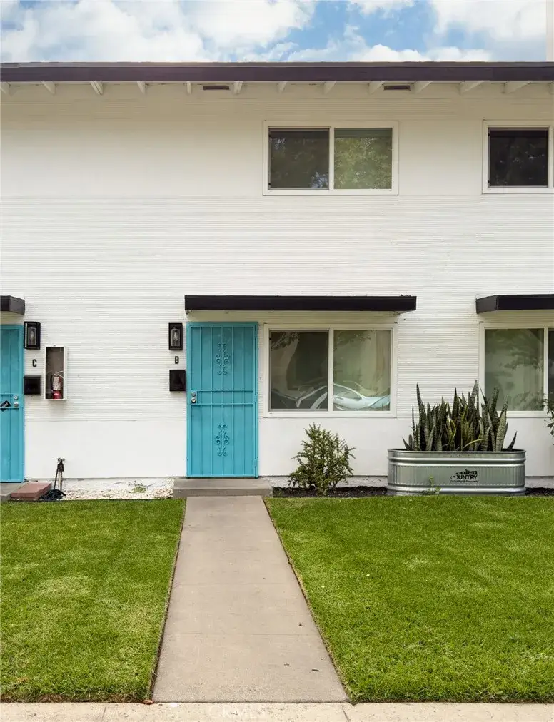 2729 S Baker, Santa Ana, CA 92707 - #3