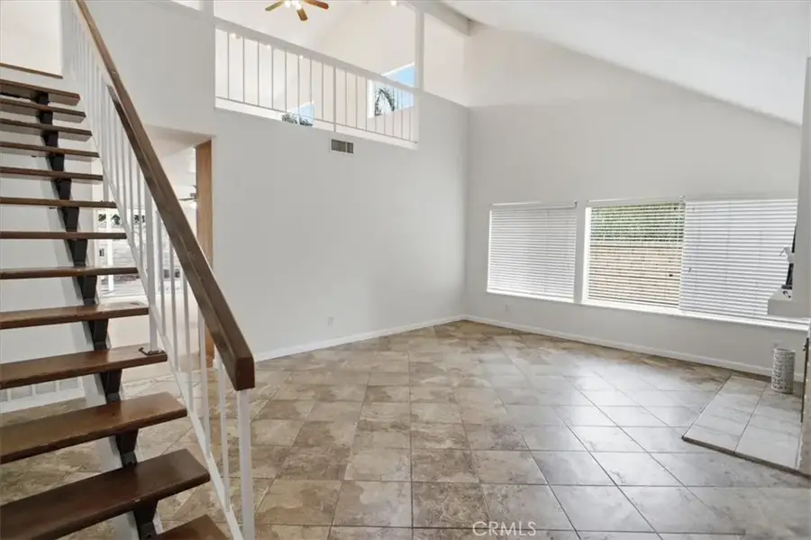25348 Via Palacio, Valencia, CA 91355 - #2