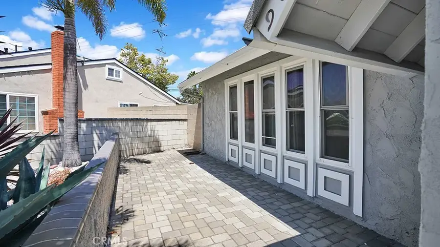 902 W Alpine, Santa Ana, CA 92707 - #3