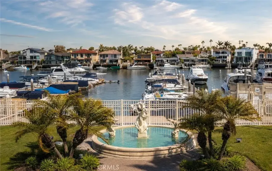 4167 Warner Avenue #105, Huntington Beach, CA 92649 - #3