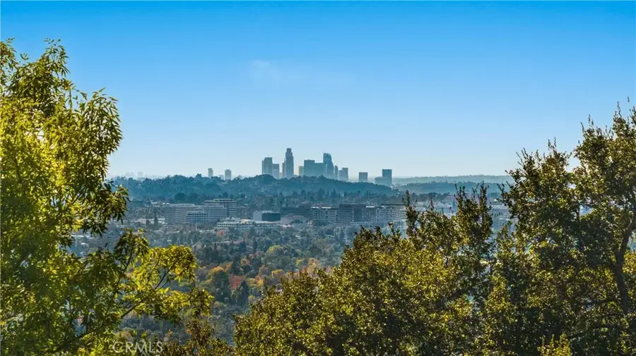 1701 Country, Pasadena, CA 91107 - #2