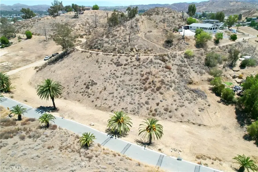 1 Palm, Lake Elsinore, CA 92530 - #3