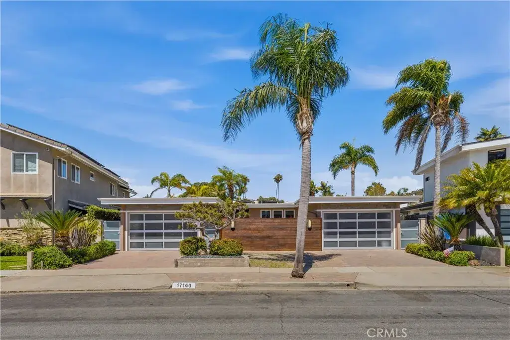 17140 Edgewater Lane, Huntington Beach, CA 92649 - #1