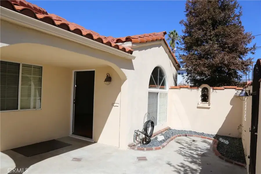 5315 Riverton, North Hollywood, CA 91601 - #3