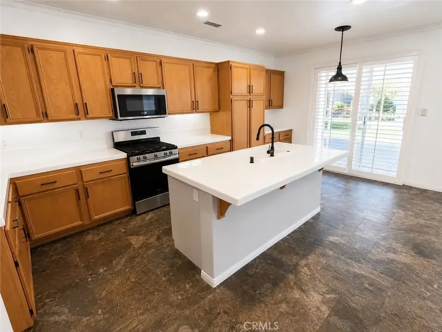 35579 Country Creek Drive, Yucaipa, CA 92399 - #3