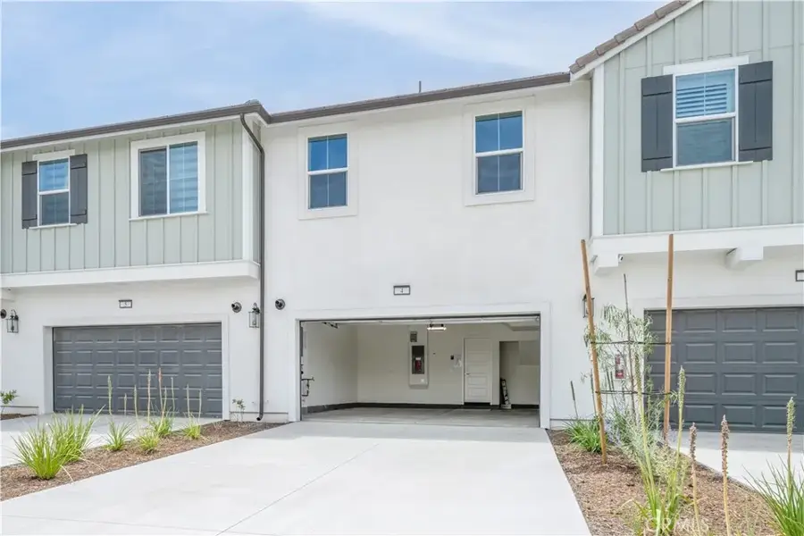 4016 E Peony Paseo Unit #4, Ontario, CA 91761 - #3