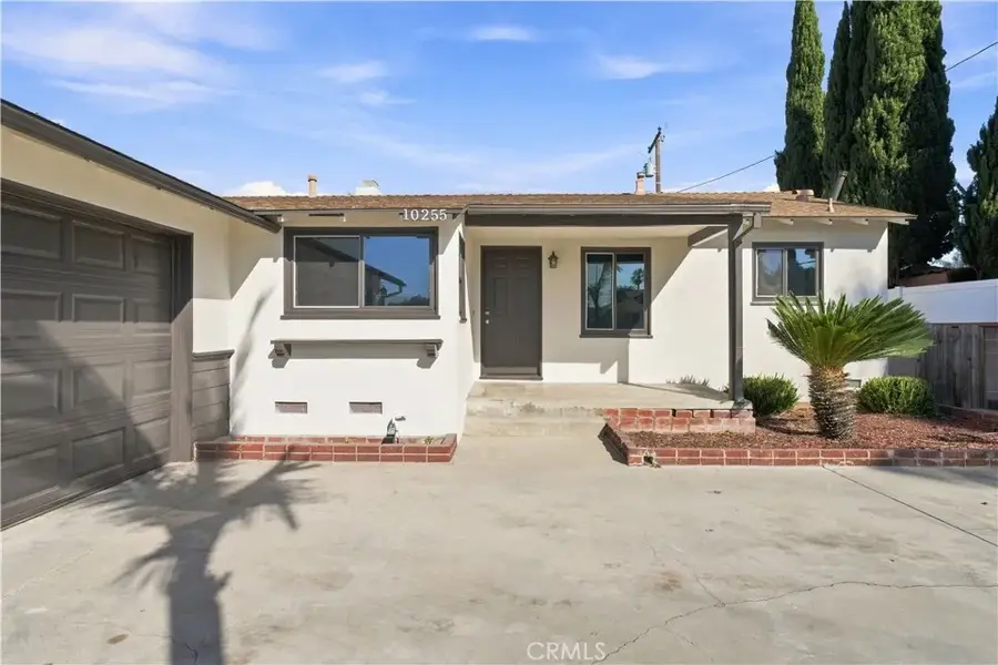 10255 Newville Avenue, Downey, CA 90241 - #3