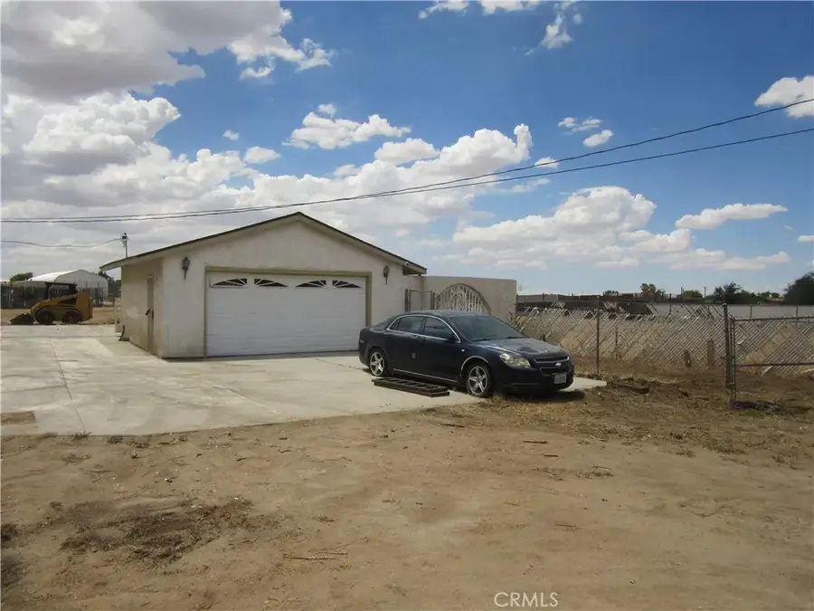 11540 5th, Hesperia, CA 92345 - #3