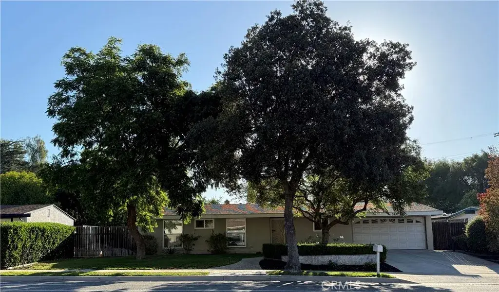 545 E Gainsborough Road, Thousand Oaks, CA 91360 - #1