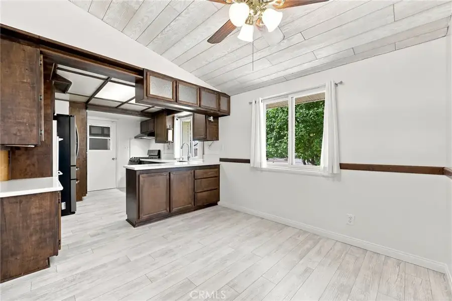 249 Dryden St., Thousand Oaks, CA 91360 - #3