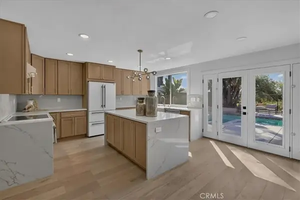 6 Recodo, Irvine, CA 92620