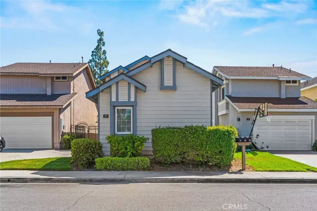 9 Southampton, Irvine, CA 92620 - #1