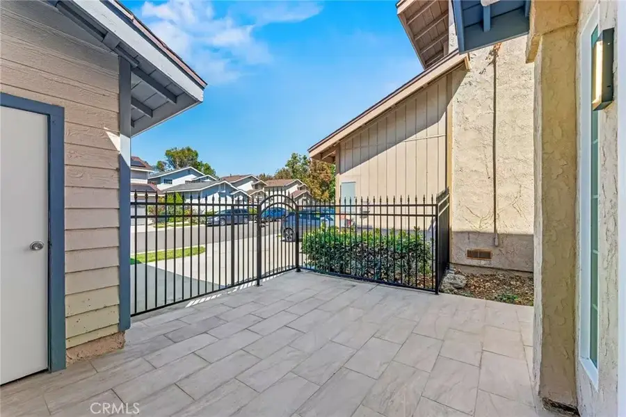 9 Southampton, Irvine, CA 92620 - #3