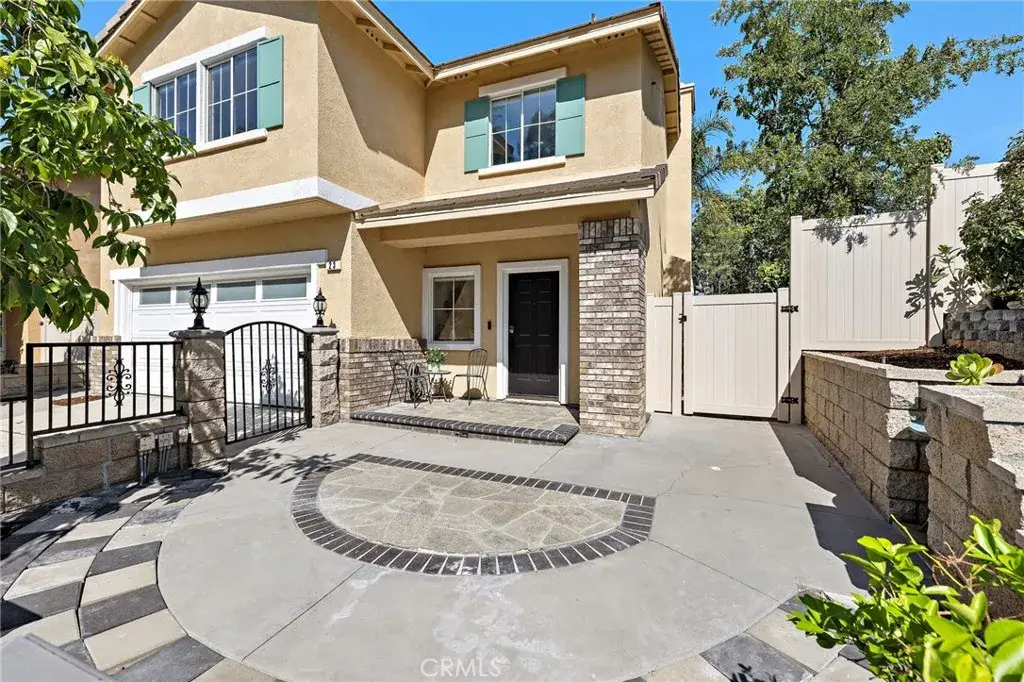 23 Amoret, Irvine, CA 92602 - #1
