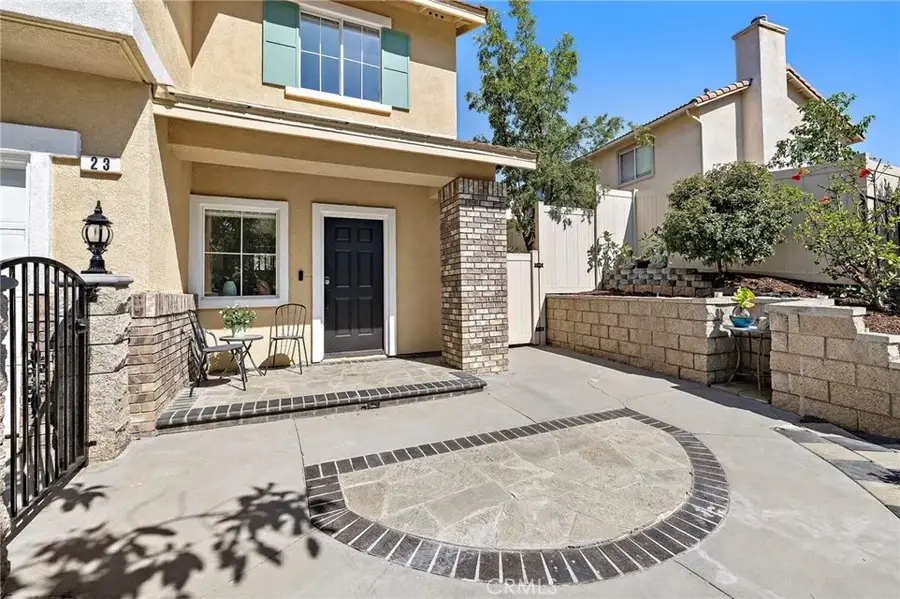 23 Amoret, Irvine, CA 92602 - #2