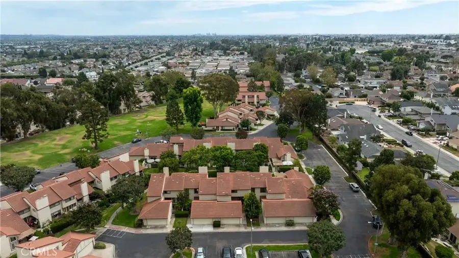 8402 Sunbeam Cir, Huntington Beach, CA 92646 - #2