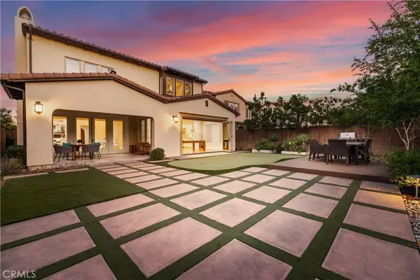 10 Shadybend, Irvine, CA 92602