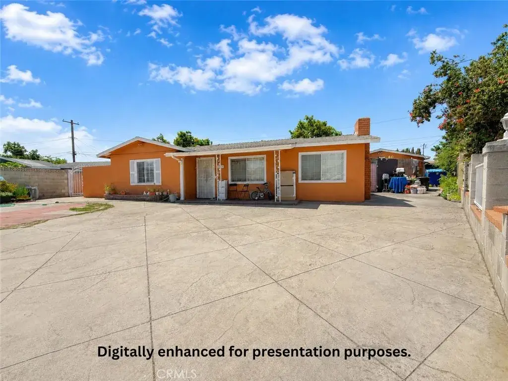 4728 W Henderson Pl, Santa Ana, CA 92704 - #1
