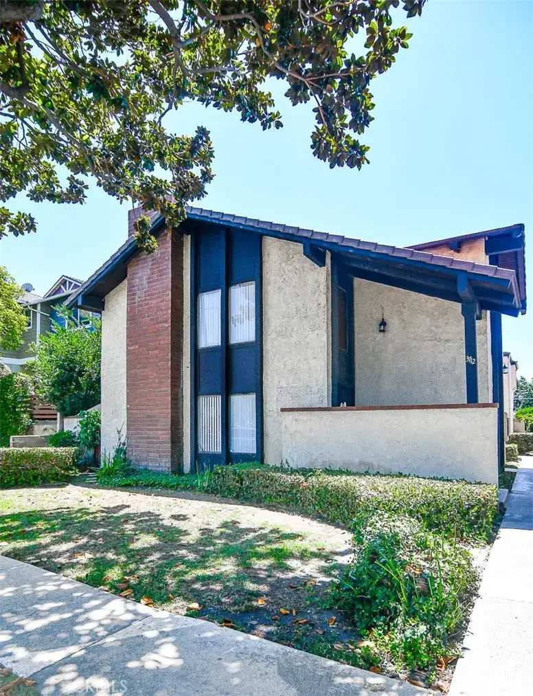 3712 Howard, Los Alamitos, CA 90720 - #1
