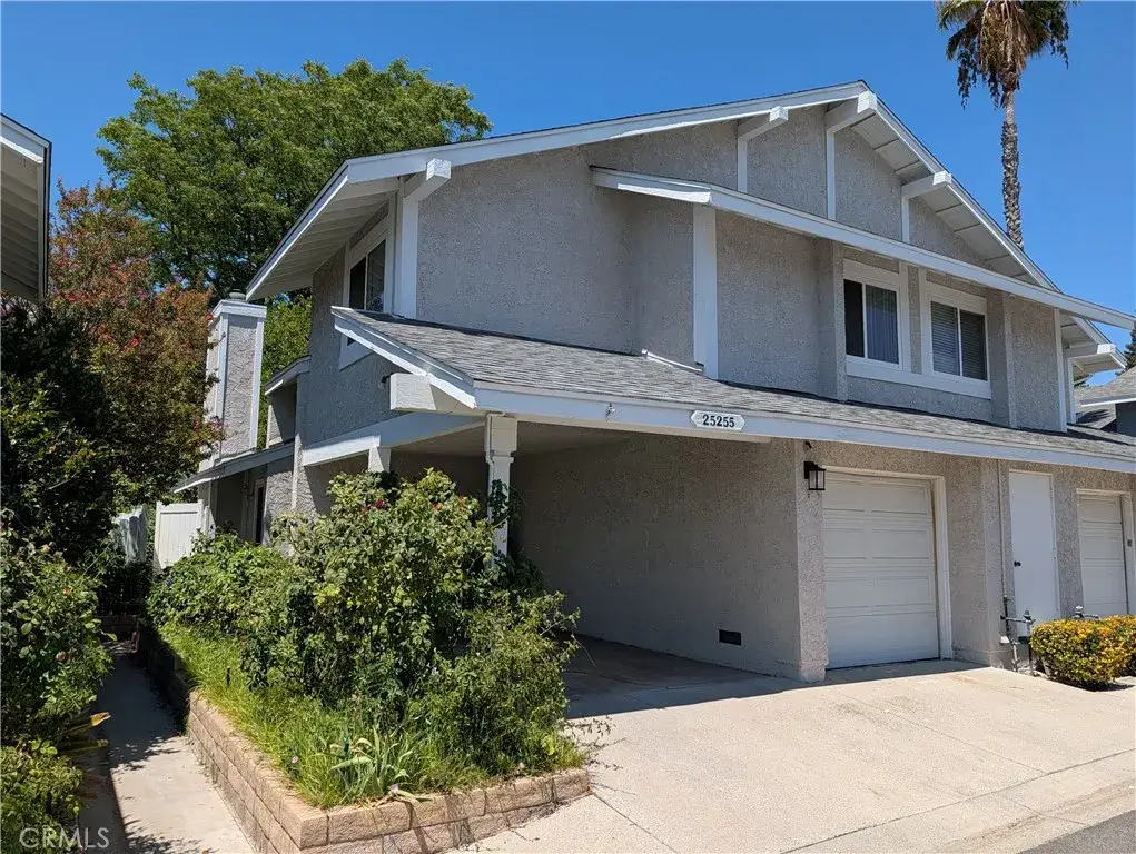25255 Avenida Dorena, Newhall, CA 91321 - #1