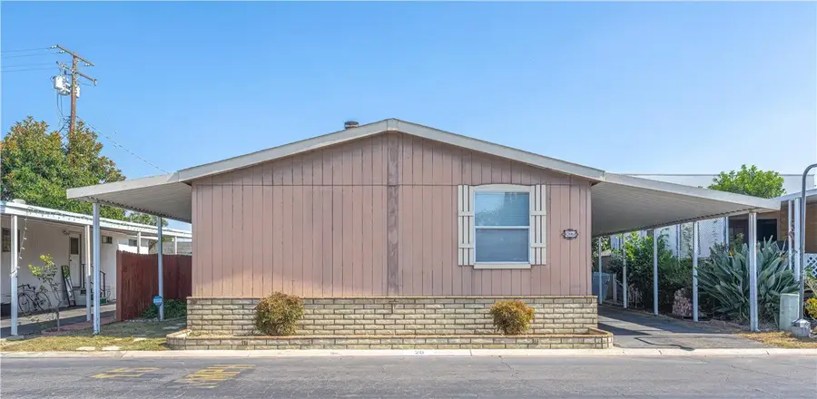 300 N Rampart #26, Orange, CA 92868 - #3