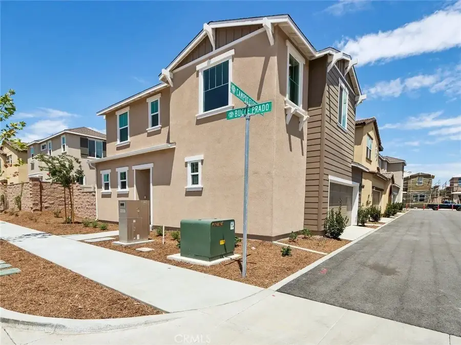 40101 Campos Elegantes, Temecula, CA 92591 - #3