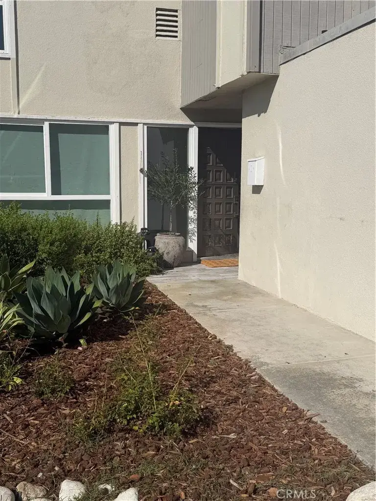 368 Genoa, Costa Mesa, CA 92627 - #2