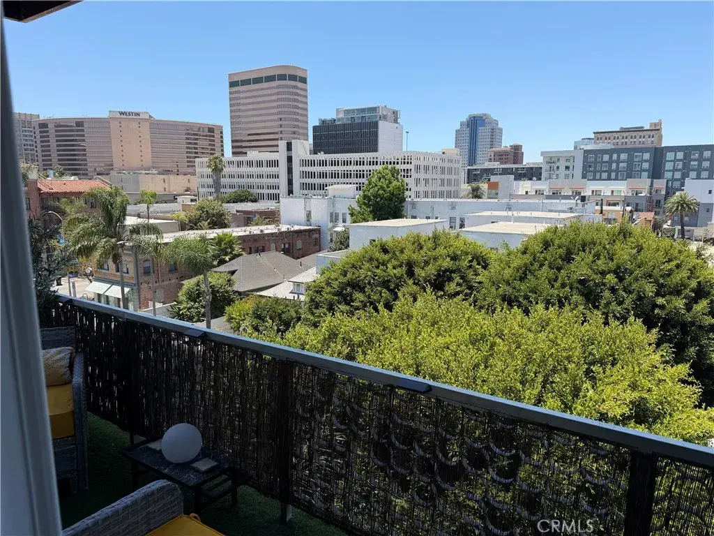 230 Linden #502, Long Beach, CA 90802 - #1