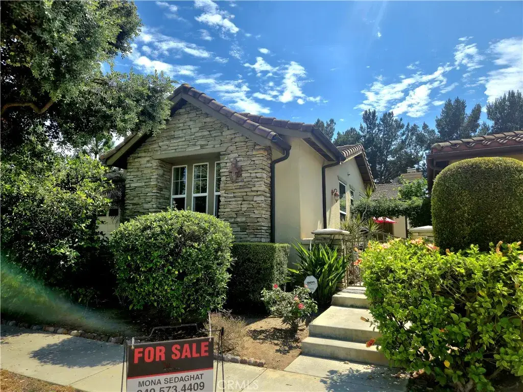 6 Saintsbury, Irvine, CA 92602 - #1