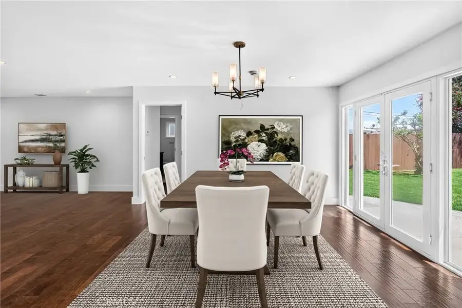 19352 Brookhurst, Huntington Beach, CA 92646 - #3