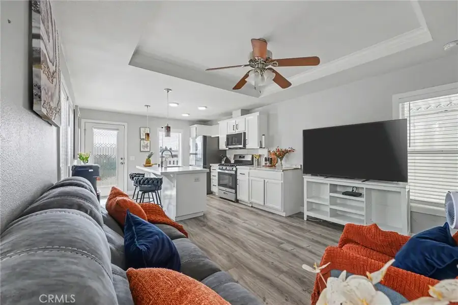 250 W Midway #2, Anaheim, CA 92805 - #3