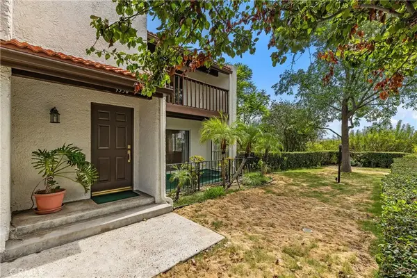 9350 Via Monique, Los Angeles, CA 91504