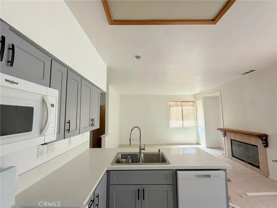 36547 Caleandra Street, Palmdale, CA 93552 - #2