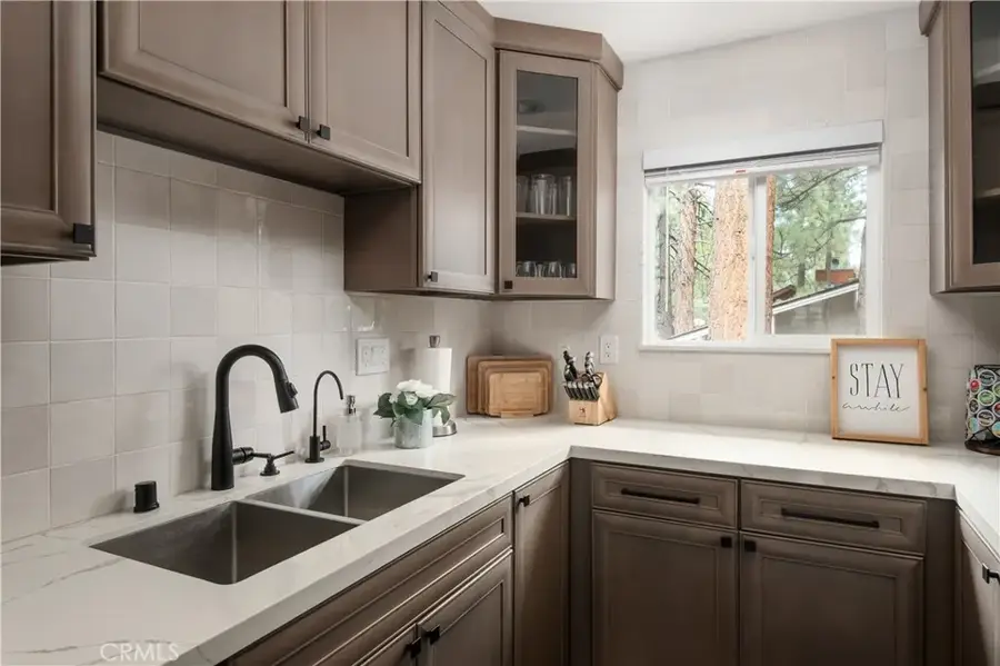 580 St Moritz, Big Bear Lake, CA 92315 - #2
