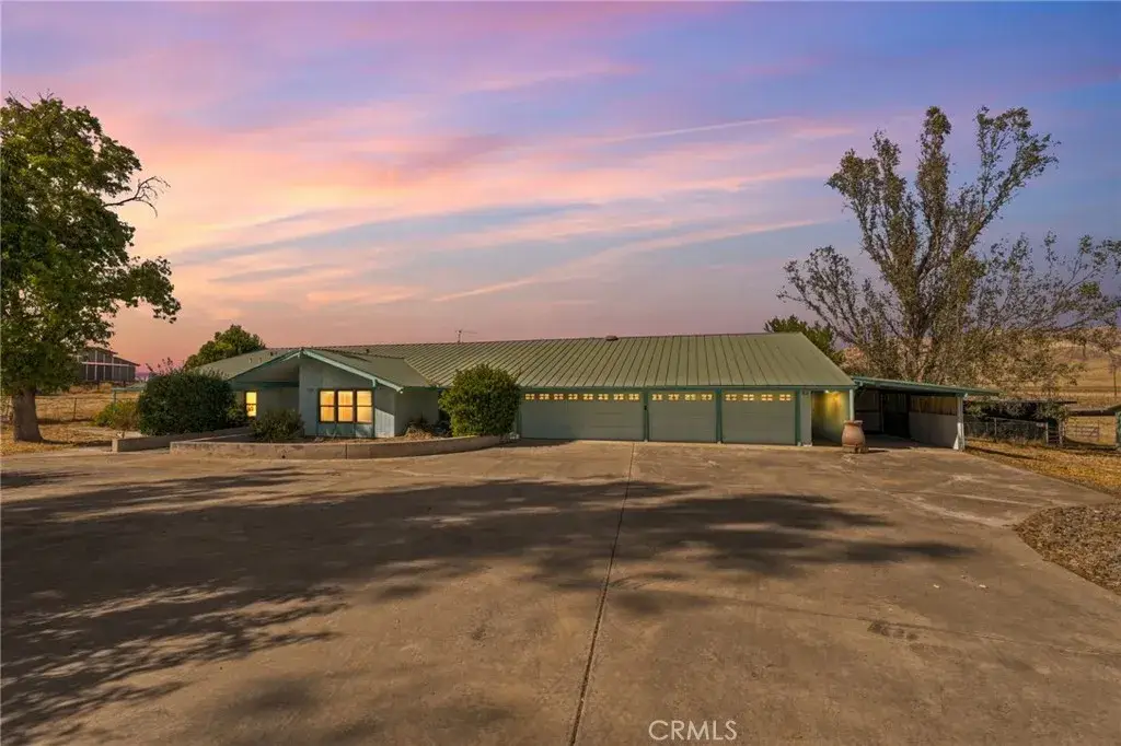 6388 E Appaloosa, Clovis, CA 93619 - #1