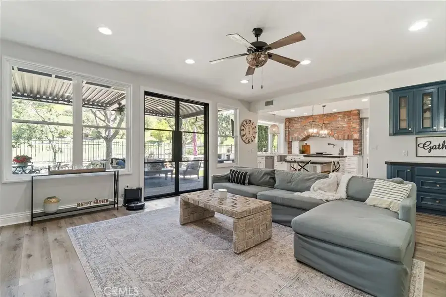 11 Willowglade, Rancho Santa Margarita, CA 92679 - #2