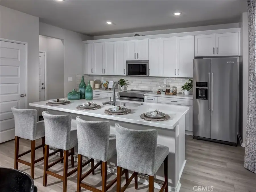 2038 Grapefruit Street, Redlands, CA 92374 - #3